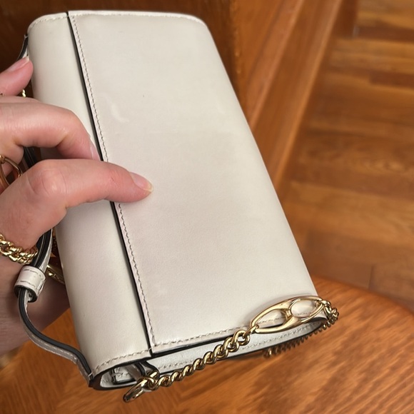 Gucci shoulder bag - Picture 11 of 16